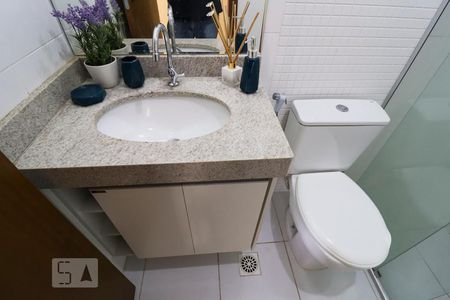 Apartamento para alugar com 56m², 2 quartos e 1 vaga Apartamento para alugar com 56m², 2 quartos e 1 vagaBanheiro Social