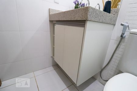 Apartamento para alugar com 56m², 2 quartos e 1 vaga Apartamento para alugar com 56m², 2 quartos e 1 vagaBanheiro Social
