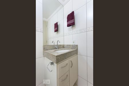 Apartamento à venda com 60m², 3 quartos e 1 vaga Apartamento à venda com 60m², 3 quartos e 1 vagaBanheiro