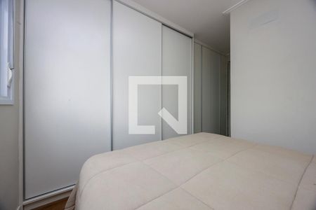 Apartamento à venda com 70m², 2 quartos e 2 vagas Apartamento à venda com 70m², 2 quartos e 2 vagasSuíte