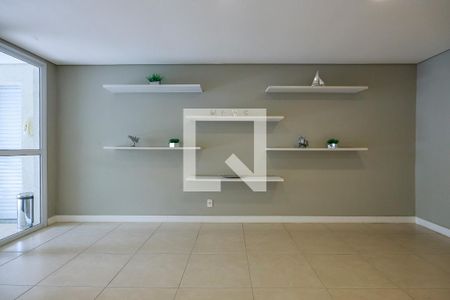 Apartamento à venda com 70m², 2 quartos e 2 vagas Apartamento à venda com 70m², 2 quartos e 2 vagasHall Social