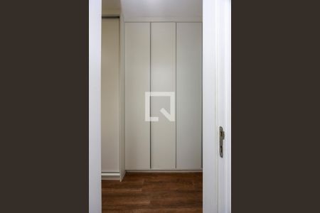 Apartamento à venda com 70m², 2 quartos e 2 vagas Apartamento à venda com 70m², 2 quartos e 2 vagasSuíte