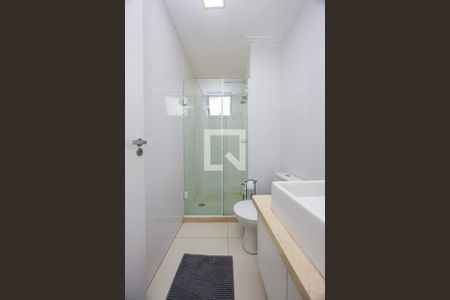 Apartamento à venda com 70m², 2 quartos e 2 vagas Apartamento à venda com 70m², 2 quartos e 2 vagasBanheiro 2