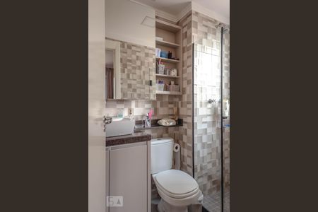 Apartamento à venda com 64m², 2 quartos e 1 vaga Apartamento à venda com 64m², 2 quartos e 1 vagaBanheiro 1 - Suíte