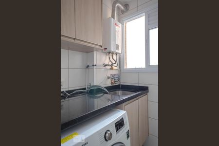 Apartamento à venda com 64m², 2 quartos e 1 vaga Apartamento à venda com 64m², 2 quartos e 1 vagaÁrea de serviço