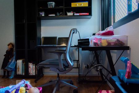 Apartamento à venda com 145m², 4 quartos e 3 vagasQuarto