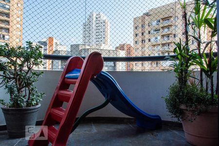 Apartamento à venda com 145m², 4 quartos e 3 vagasVaranda Sala