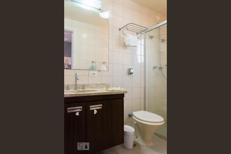 Apartamento à venda com 145m², 4 quartos e 3 vagasBanheiro Suite 2