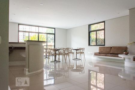 Apartamento à venda com 145m², 4 quartos e 3 vagasÁrea comum - Salão de festas