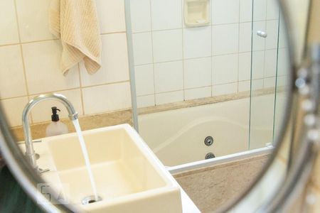 Apartamento à venda com 145m², 4 quartos e 3 vagasBanheiro Suite Master