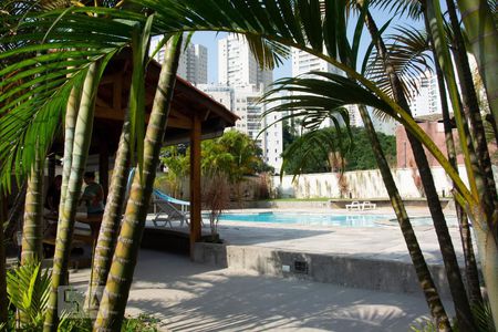 Apartamento à venda com 145m², 4 quartos e 3 vagasÁrea comum - Piscina