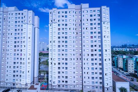 Apartamento à venda com 44m², 2 quartos e 1 vaga Apartamento à venda com 44m², 2 quartos e 1 vagaVista do Quarto 2