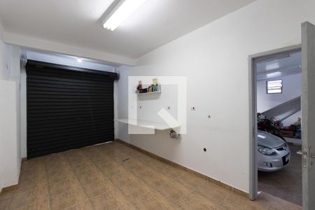 Casa à venda com 275m², 4 quartos e 3 vagasSalão
