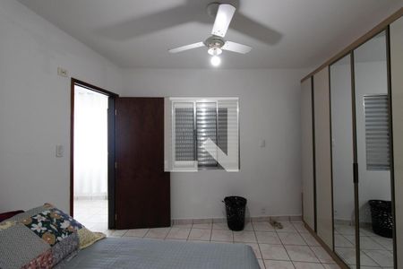 Casa à venda com 275m², 4 quartos e 3 vagasQuarto 3