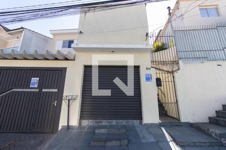 Casa à venda com 275m², 4 quartos e 3 vagasFachada