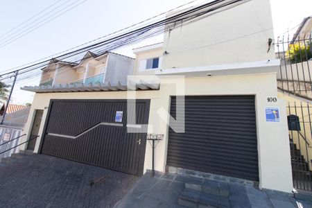 Casa à venda com 275m², 4 quartos e 3 vagasFachada