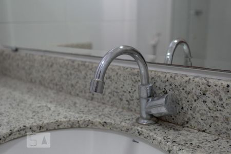 Apartamento à venda com 95m², 3 quartos e 1 vaga Apartamento à venda com 95m², 3 quartos e 1 vagaBanheiro