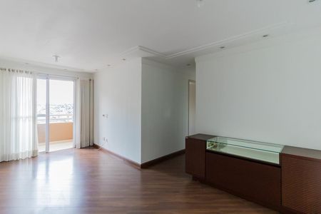 Apartamento à venda com 74m², 2 quartos e 1 vaga Apartamento à venda com 74m², 2 quartos e 1 vagaSala