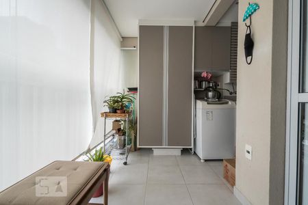 Varanda de apartamento para alugar com 2 quartos, 55m² em Santo Amaro, São Paulo