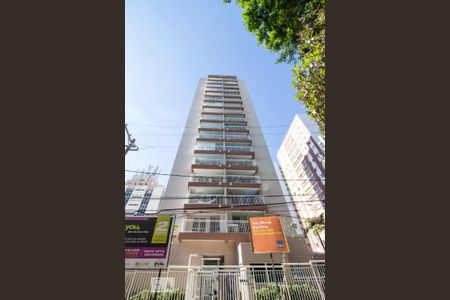 Apartamento para alugar com 55m², 2 quartos e 1 vaga Apartamento para alugar com 55m², 2 quartos e 1 vagaFachada