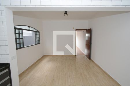 Casa à venda com 130m², 2 quartos e 2 vagasCozinha