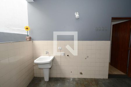 Casa à venda com 130m², 2 quartos e 2 vagasÁrea de Serviço