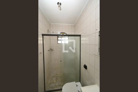 Casa à venda com 130m², 2 quartos e 2 vagasBanheiro da Suíte 2