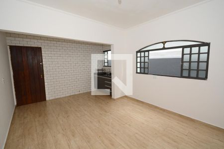 Casa à venda com 130m², 2 quartos e 2 vagasCozinha