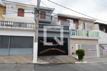 Casa à venda com 130m², 2 quartos e 2 vagasFachada