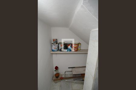 Casa à venda com 130m², 2 quartos e 2 vagasLavabo