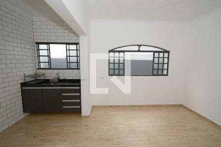 Casa à venda com 130m², 2 quartos e 2 vagasCozinha