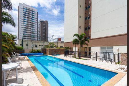 Apartamento para alugar com 60m², 2 quartos e 1 vagaPiscina