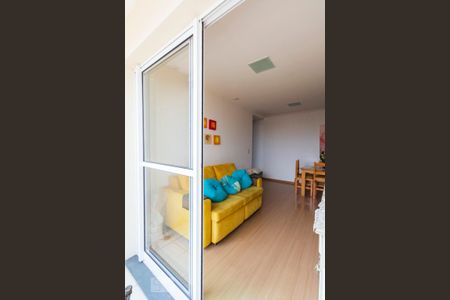 varanda de apartamento para alugar com 2 quartos, 60m² em Vila da Saúde, São Paulo