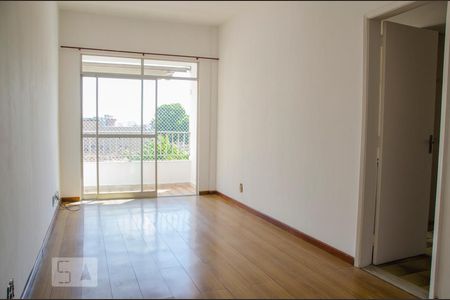Sala de apartamento para alugar com 1 quarto, 52m² em Todos Os Santos, Rio de Janeiro