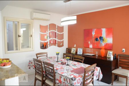 Casa para alugar com 350m², 4 quartos e 2 vagasCozinha