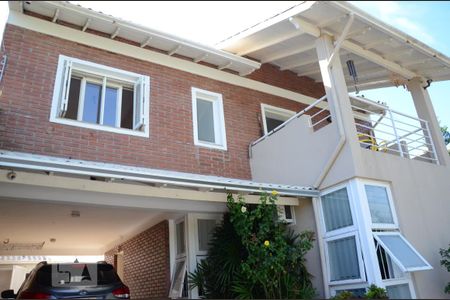 Casa para alugar com 350m², 4 quartos e 2 vagasÁrea externa
