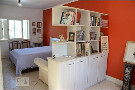 Casa para alugar com 350m², 4 quartos e 2 vagasQuarto