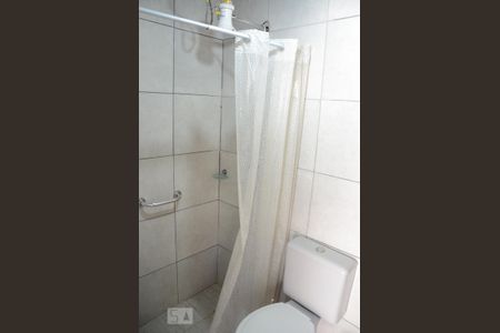 Casa para alugar com 350m², 4 quartos e 2 vagasBanheiro externo