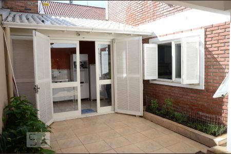 Casa para alugar com 350m², 4 quartos e 2 vagasÁrea externa