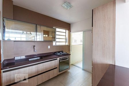 Apartamento para alugar com 70m², 2 quartos e 1 vagaCozinha