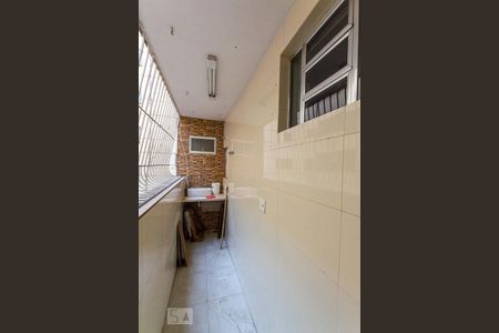 Apartamento para alugar com 70m², 2 quartos e 1 vagaÁrea de Serviço