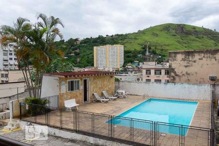 Apartamento para alugar com 70m², 2 quartos e 1 vagaPiscina