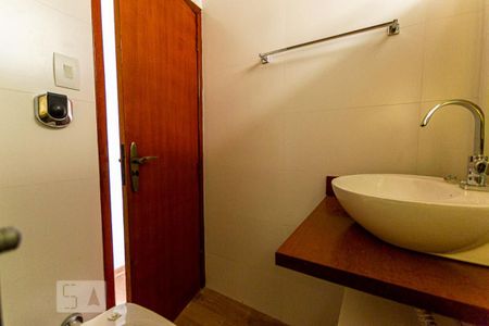 Apartamento para alugar com 70m², 2 quartos e 1 vagaBanheiro Social