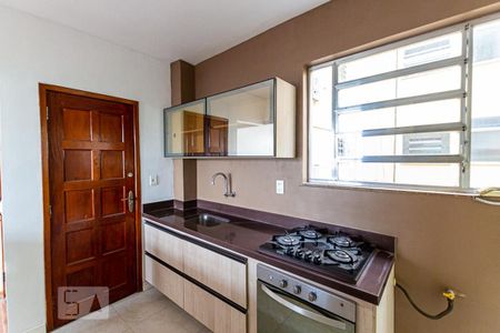 Apartamento para alugar com 70m², 2 quartos e 1 vagaCozinha