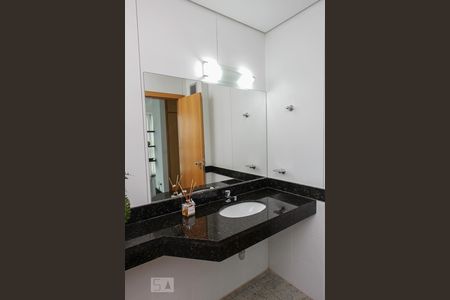 Studio à venda com 120m², 2 quartos e 1 vagaLavabo