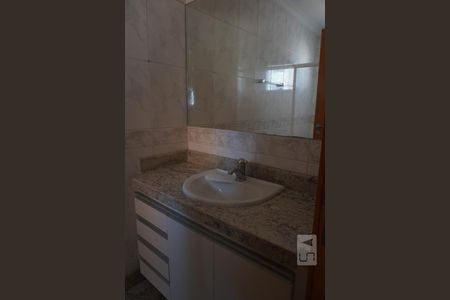 Apartamento para alugar com 300m², 4 quartos e 4 vagasBanheiro