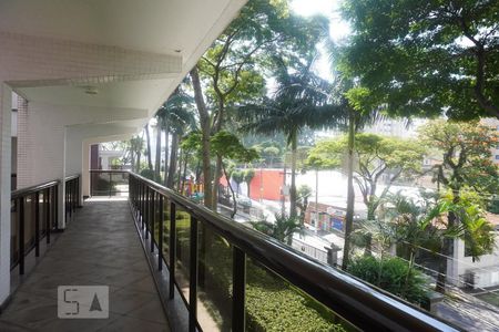 Apartamento para alugar com 300m², 4 quartos e 4 vagasÁrea comum