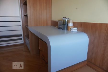 Apartamento para alugar com 300m², 4 quartos e 4 vagasQuarto