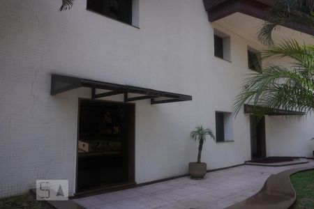 Apartamento para alugar com 300m², 4 quartos e 4 vagasÁrea comum