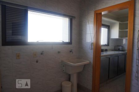 Apartamento para alugar com 300m², 4 quartos e 4 vagasÁrea de Serviço